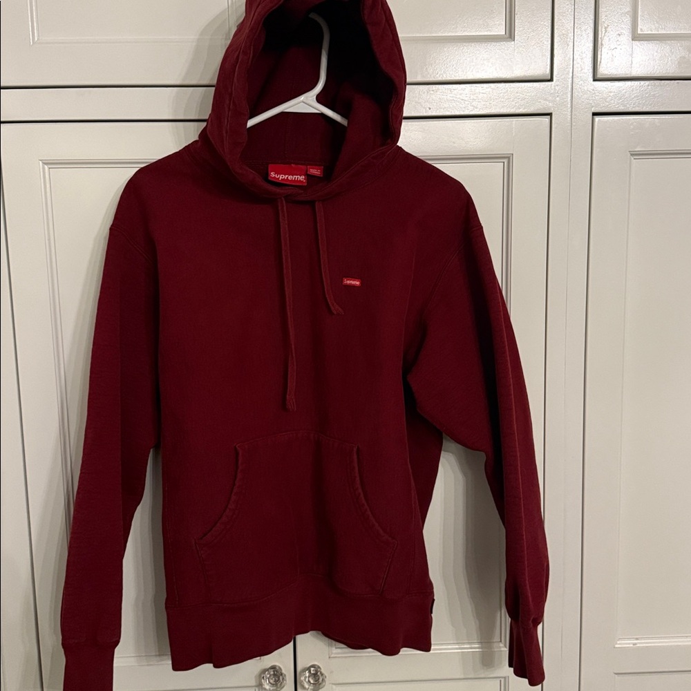Supreme Small Box Logo Hooded Sweatshirt